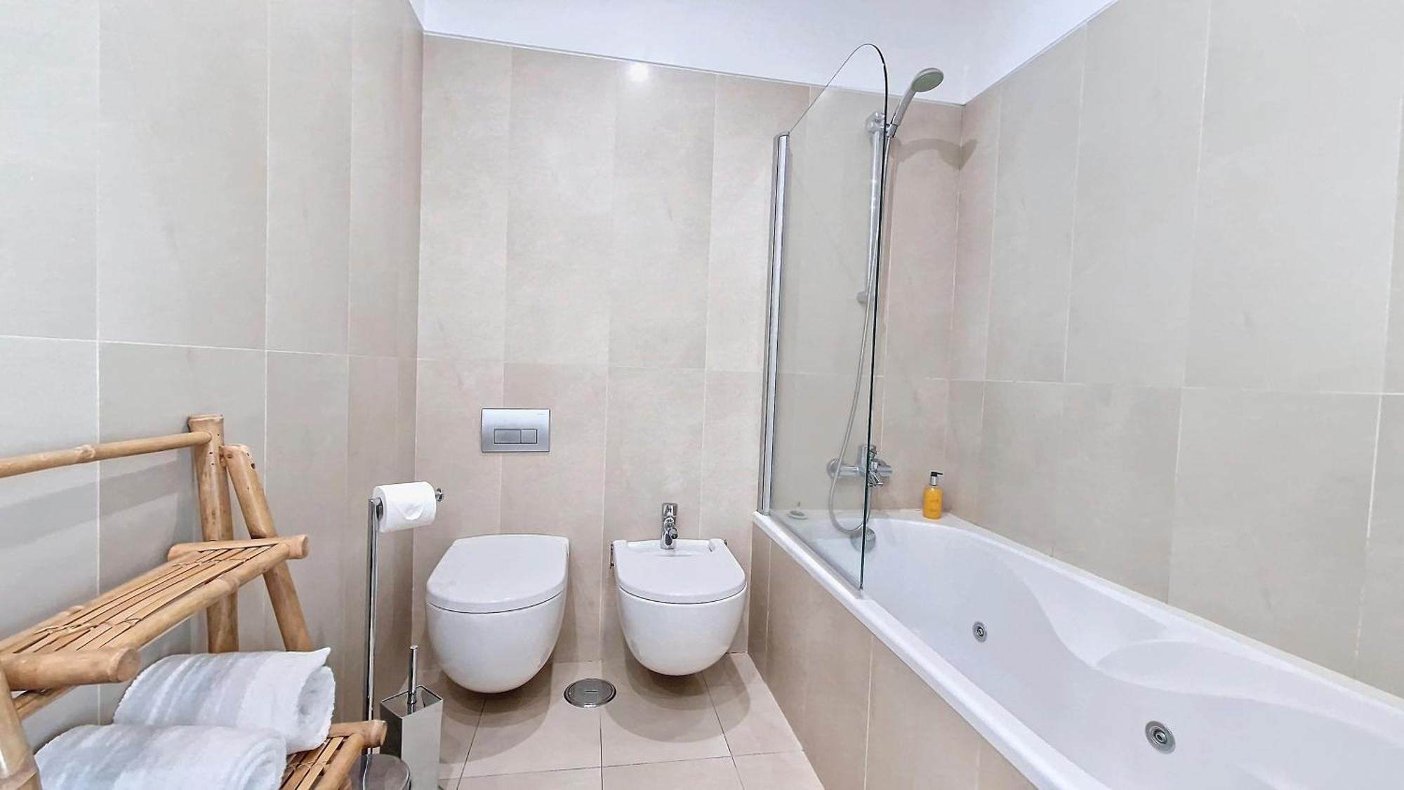 Upscales By Lovelystay - Private Parking Apartamento Funchal (Madeira)